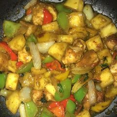 A picture of Sweet and sour chicken.
