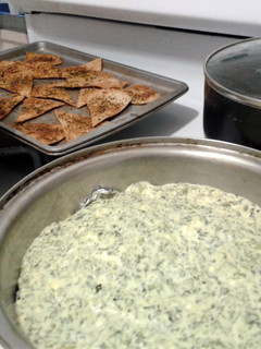 A picture of Spinach Feta Dip & Chips.