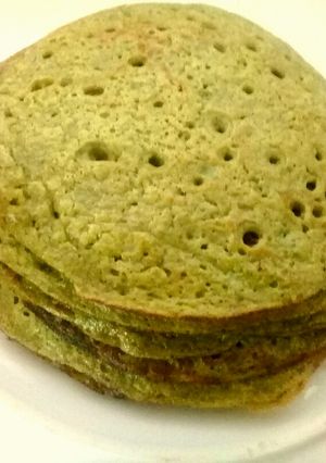 Una foto de Panqueques de verduras light (acelga, zanahoria, zucchini y papa)