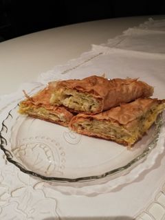 Cukkinis, túrós rétes recept fotója