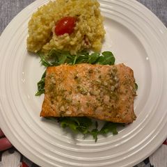 A picture of Lemon Shallot Salmon.