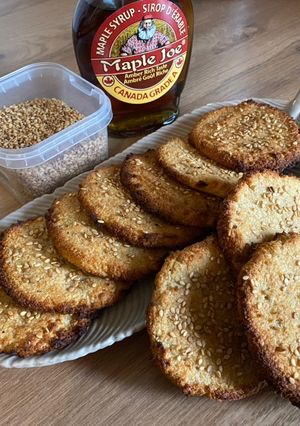 Une photo de Biscuits vegans banane, coco et sésame