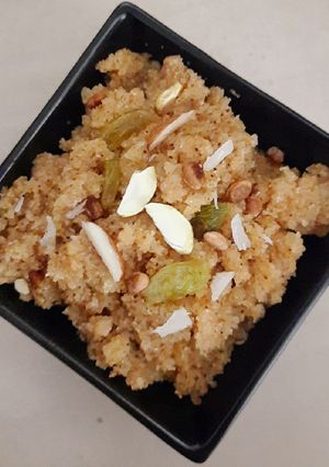 A picture of सूजी का हलवा #Sujihalwa #WD2023 मेरी पसंद से मेरे लिए.