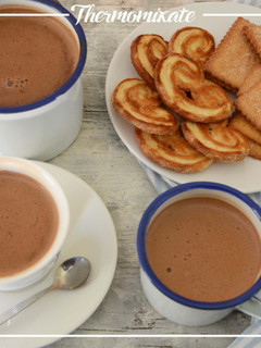 Una foto de Chocolate a la taza especiado con Thermomix