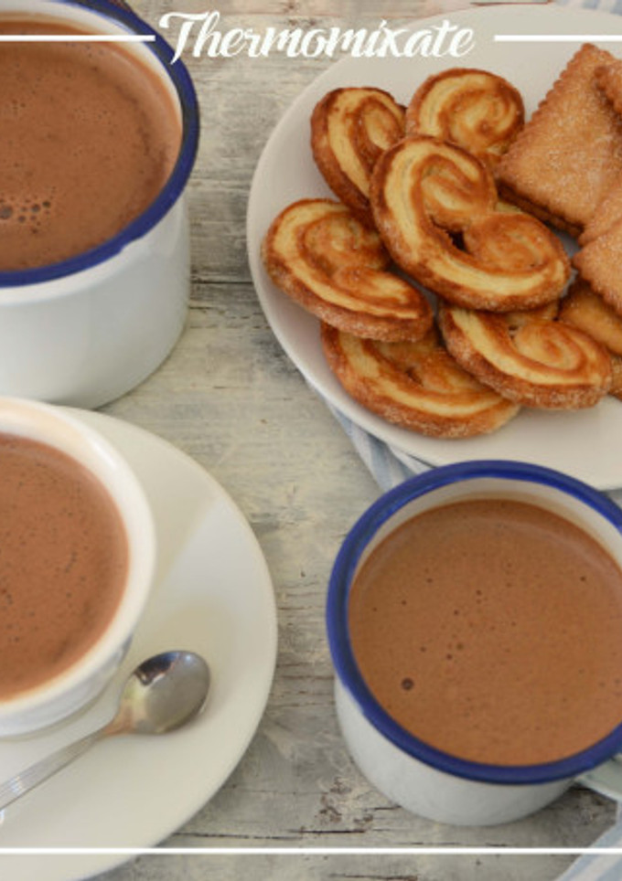 Una foto de Chocolate a la taza especiado con Thermomix