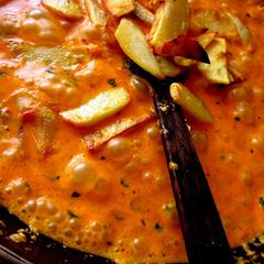 A picture of Fresh Coconut and Kasoori Methi Gravy with Fried Potatoes - Step By Step Recipe.