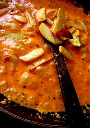 A picture of Fresh Coconut and Kasoori Methi Gravy with Fried Potatoes - Step By Step Recipe.