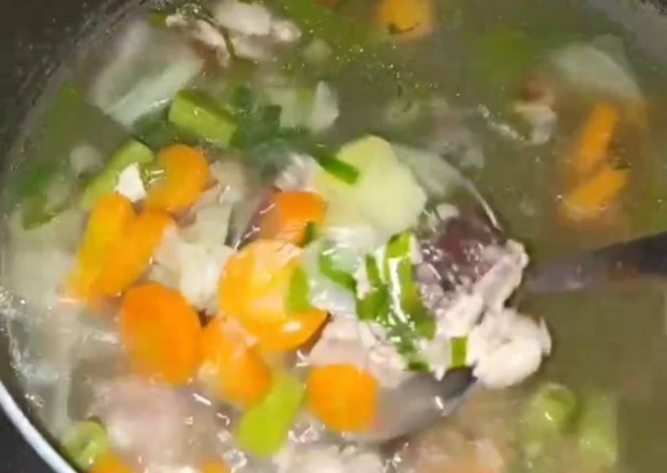 SOP baso + ayam