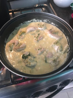 Una foto de Filet de merluza relleno