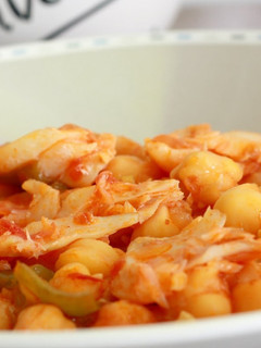 Una foto de Garbanzos con bacalao