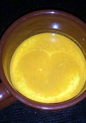 A picture of Turmeric tea.