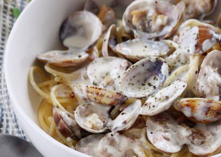 Easiest Way to Make Award-winning Creamy Pasta With Lots of Clams