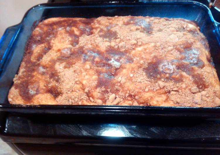 How to Prepare Quick Stacy&#39;s Apple Crumb Cake