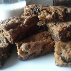 Peanut Butter, Molasses, Chocolate Chip Bars A picture of Peanut Butter, Molasses, Chocolate Chip Bars.