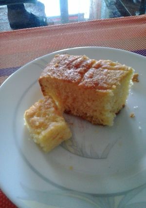A picture of Delicious orange spongecake!.