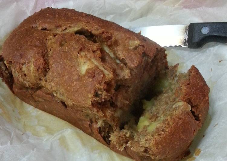 Super healthy apple and banana cake