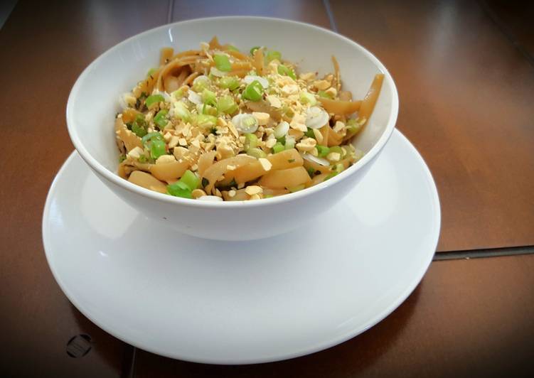 Recipe of Super Quick Homemade Spicy Thai Noodles