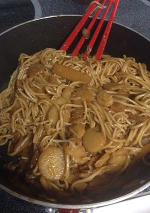 A picture of Vegetable Lomein.