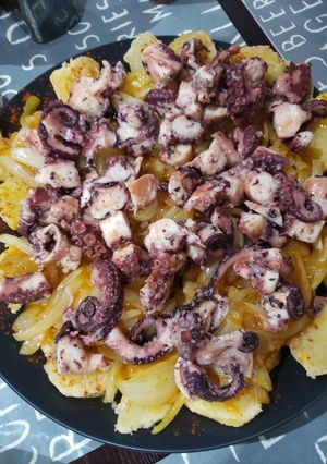 Una foto de Pulpo a la Gallega
