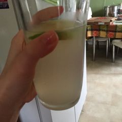 A picture of Simply Simple Limeonade.