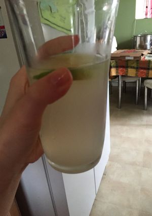 A picture of Simply Simple Limeonade.