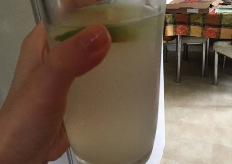 Simple Way to Prepare Appetizing Simply Simple Limeonade