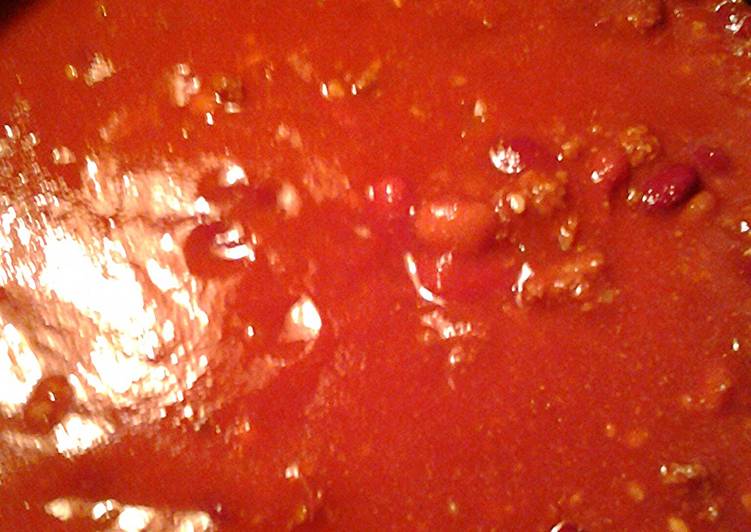 Recipe of Quick skunks chili (soup)