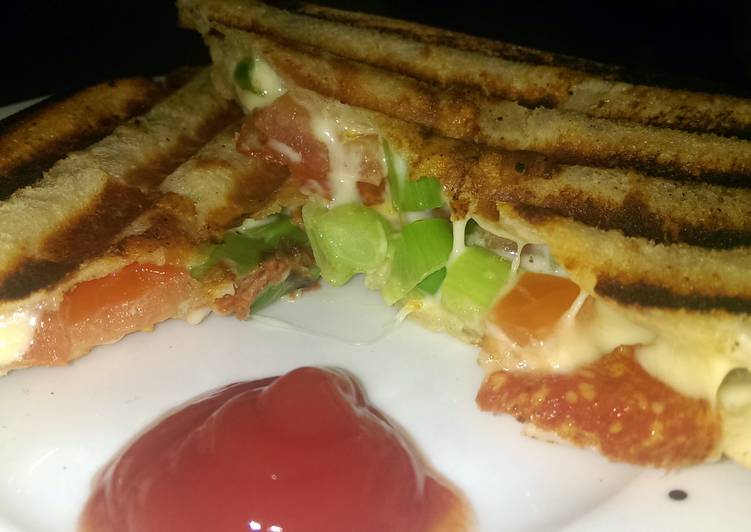 Recipe of Any-night-of-the-week Mandys pepperoni n cheese toastie