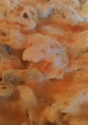 A picture of Mandys cauliflower/broccoli cheese bake.