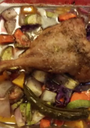 A picture of Duck in the Oven البط في الفرن.