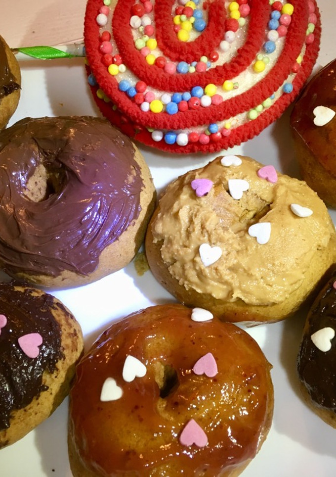 Una foto de Rosquillas de naranja, Canela y coco (al horno)