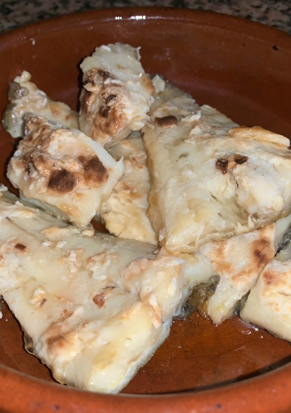 Una foto de 5.Bacalao gratinado con all i oli
