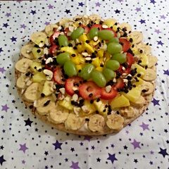 A picture of Fresh Fruit Pizza.