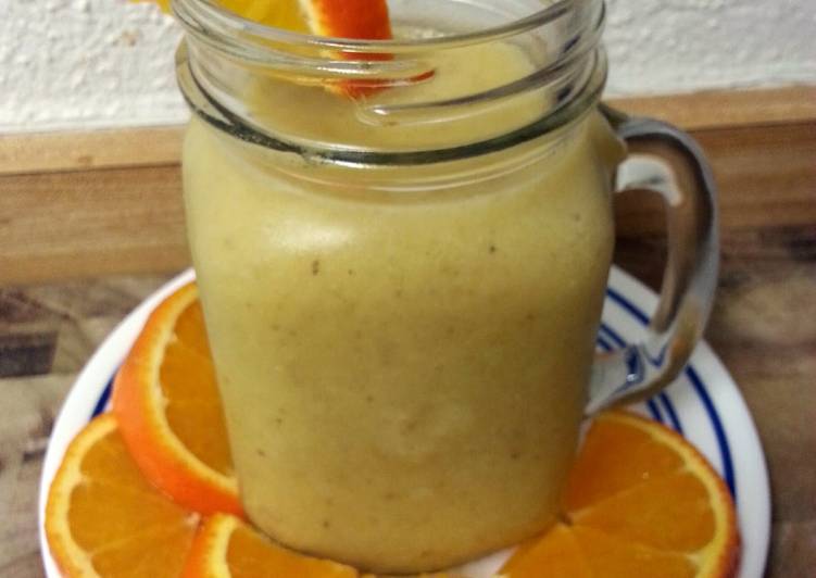 Easiest Way to Make Any-night-of-the-week Orange Banana Smoothie