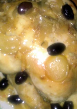 A picture of Sig's Chicken Tagine with preserved Lemons.