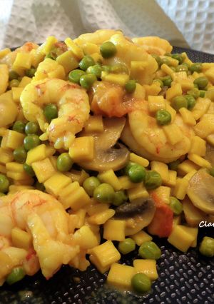 Une photo de One pot de crozets aux crevettes et petits-pois