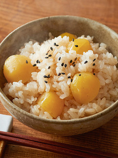 A picture of Chestnut Rice with Dashi Flavor (2 or 3 Cups).