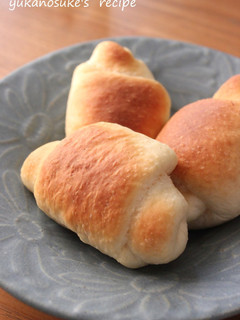 A picture of Fluffy Bread Rolls.