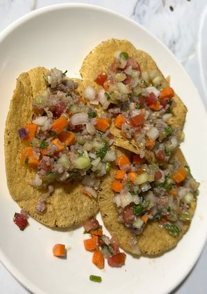 Una foto de Tostadas de Ceviche de Res