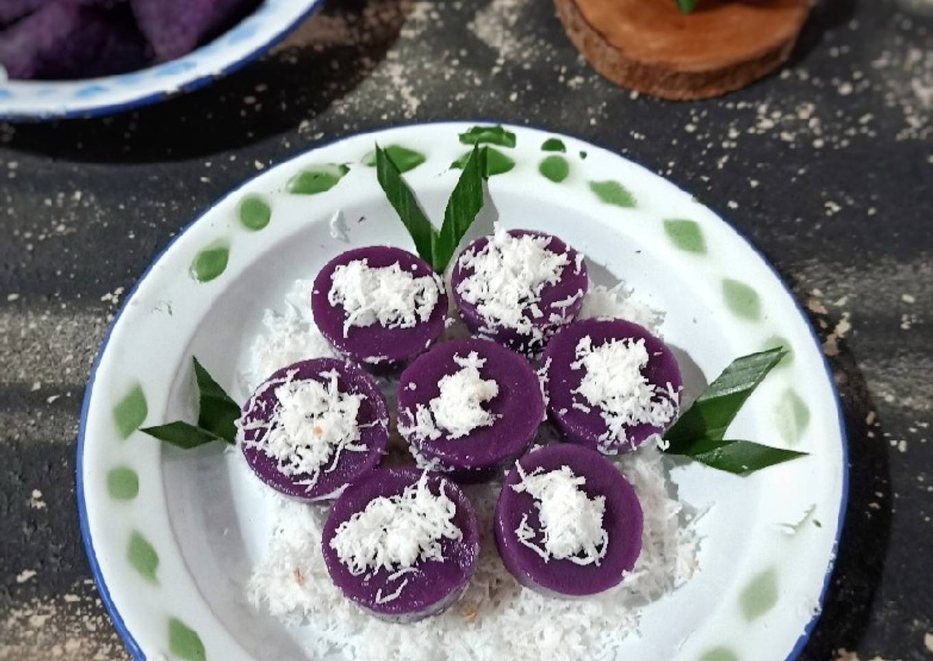Kue Lumpang Ubi Ungu