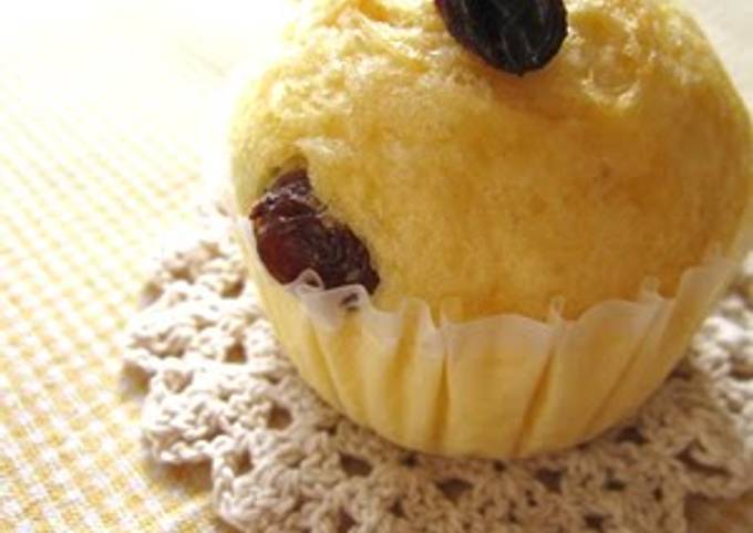 Steamed Raisin Buns with Pancake Mix