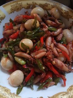 Foto resep Tumis Pete + Cumi asin telur puyuh