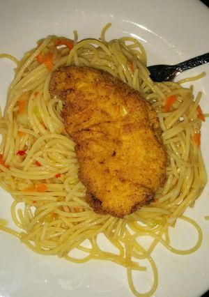 A picture of Fried Chic n cumber salad.