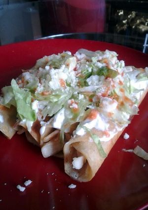 A picture of Mexican Taquitos.