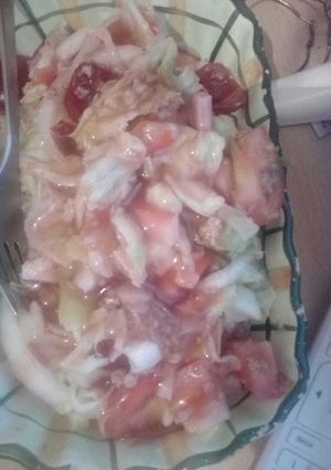 Una foto de Ensalada rica con salsa agridulce
