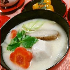 A picture of Kyoto Ozouni (Mochi Soup) with White Miso.