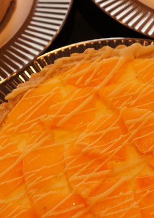 A picture of Persimmon & Mandarin Orange No-Bake Tart.