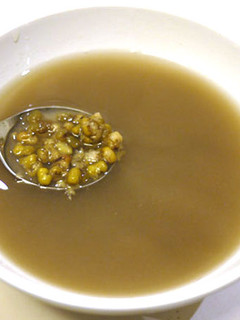消暑綠豆湯 免泡免久煮用悶的 保留綠豆口感~ 殼不分離 的食譜成品照片