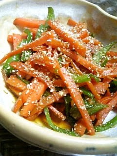 A picture of Easy Kinpira with Carrot and Bell Peppers!.