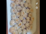 بسكوي مع شاي بنكهة ليمون